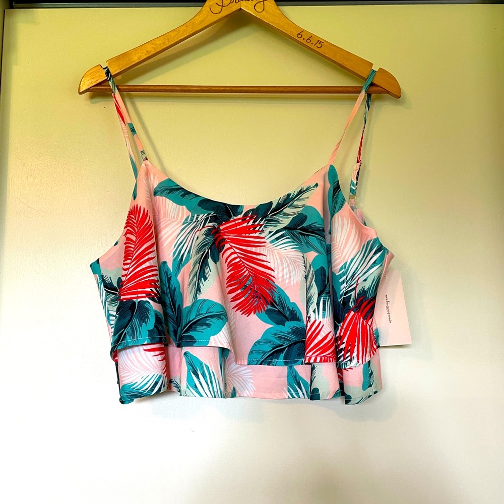 A.Peach Tropical Print Crop Top *NWT*